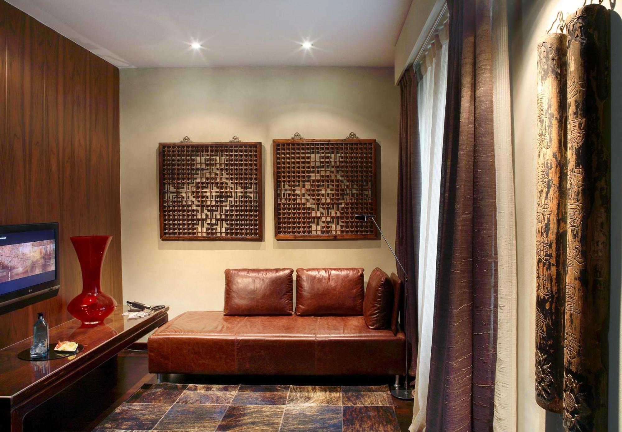 Hotel Gran Derby Suites, A Small Luxury Hotel Of The World Барселона Экстерьер фото